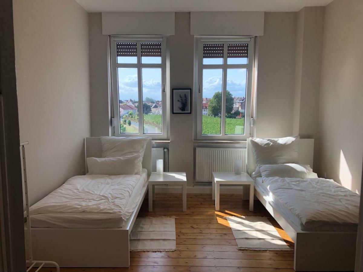 Luxe Apartment Am Rhein Worms Exterior foto